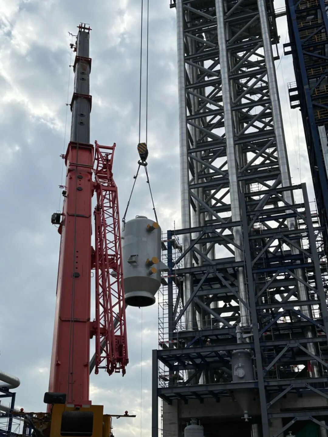 两项中石化重大装备国产化换热器项目完成验收